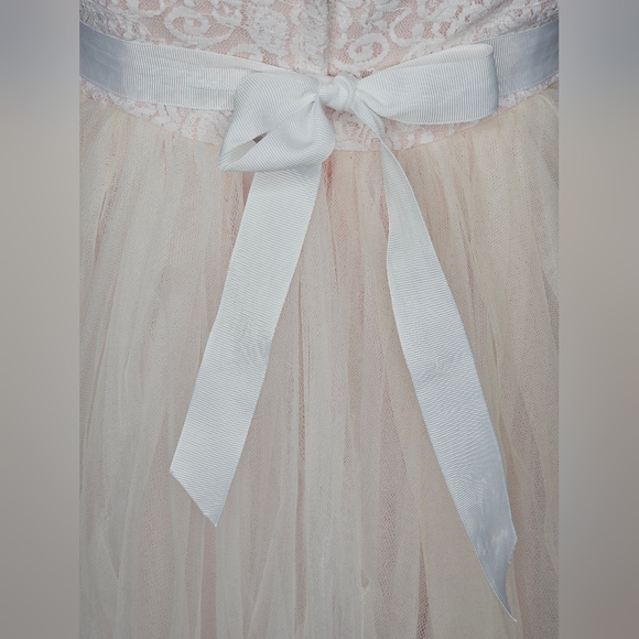 David's Bridal Kids Formal Dress in Soft Pink - Picture 12 of 16
